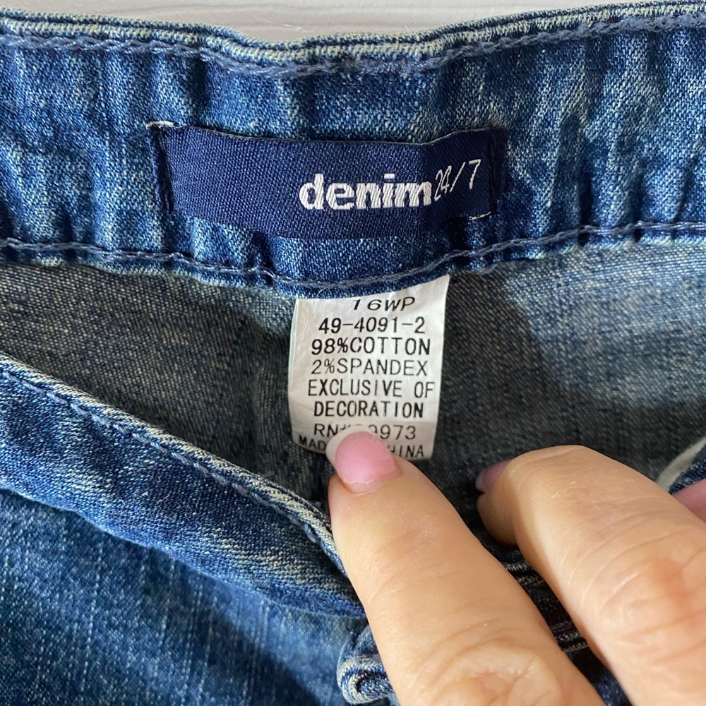 Embroidery Stretch Jeans 16WP - Picture 3 of 7